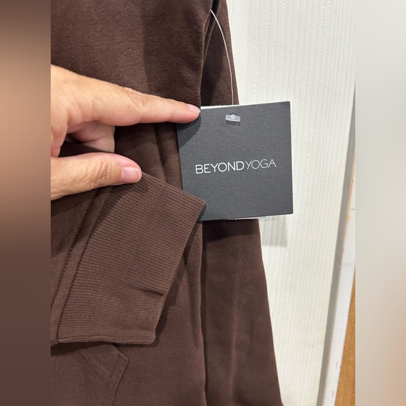 Beyond Yoga Men's Medium Every Body Zip Front Hoodie Sweatshirt Brown NWT - Picture 6 of 7